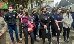 Brechó arrecada fundos para reforma da Auxiliadora