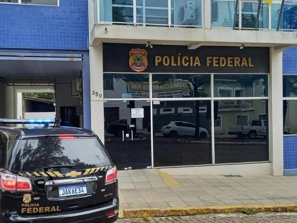 PF deflagra Operação Limes contra importação de suplementos