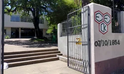 Presidente da Câmara alfineta Caio Ferreira