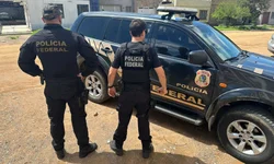 PRF prende homem com cocaína em baú de tele-entrega