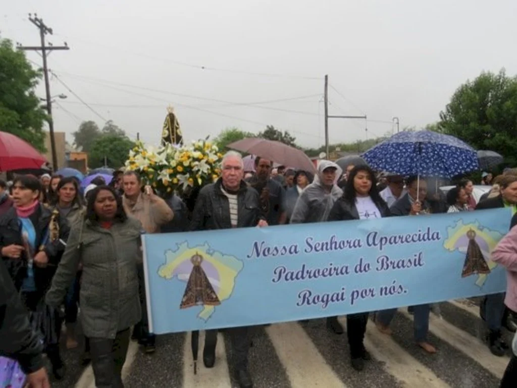 Bageenses reverenciam padroeira do Brasil