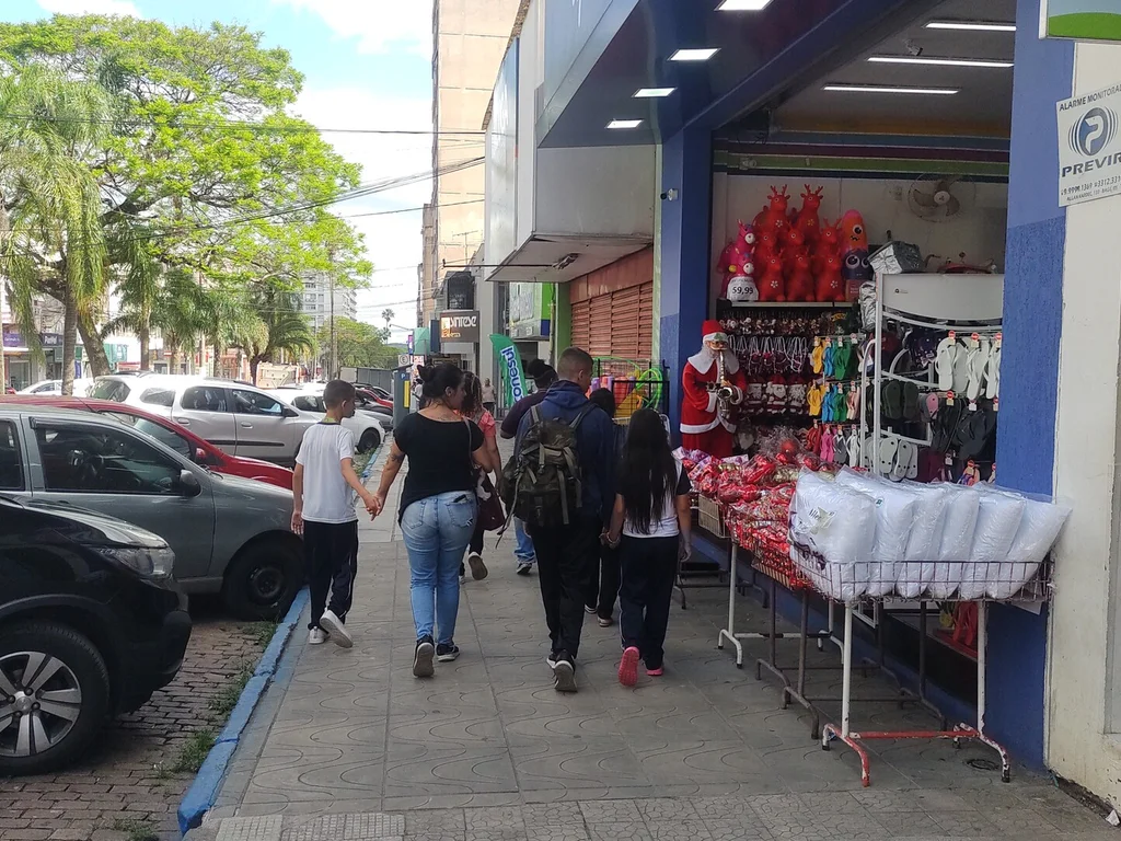 Quase 15 mil bageenses foram negativados até outubro