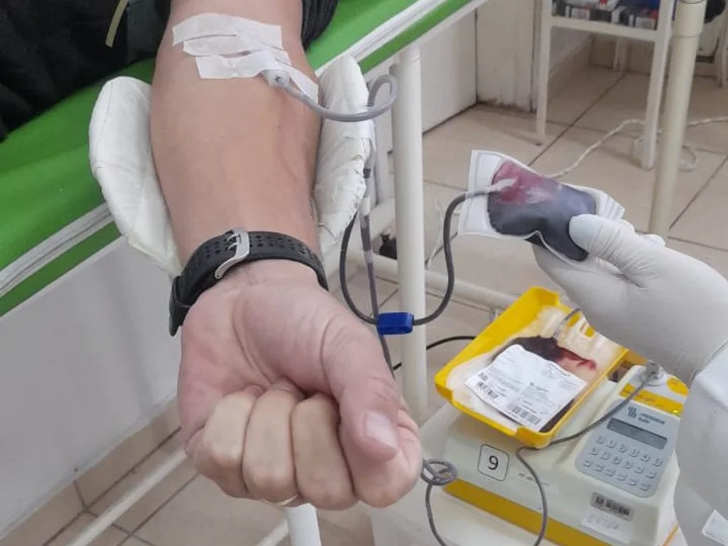 Estoque de sangue está baixo e campanha quer mobilizar doadores