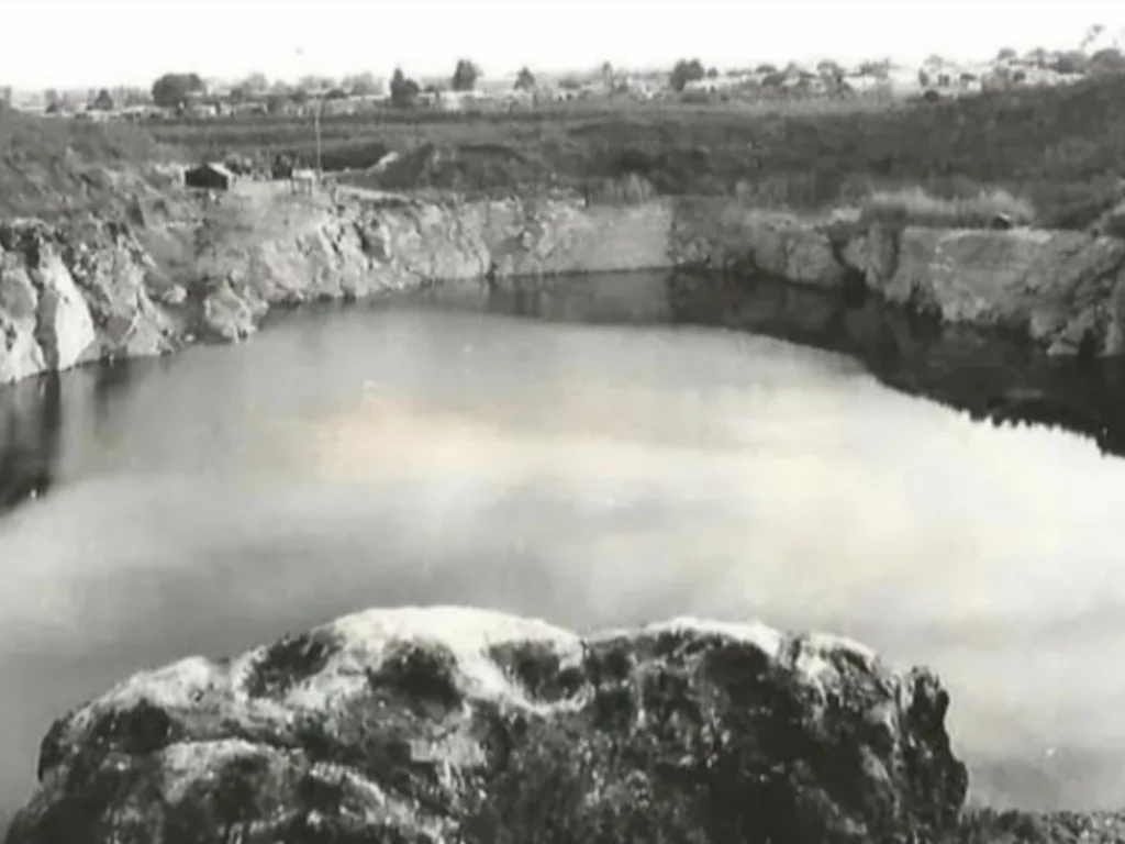 Do banho na sanga ao índio Cobra Coral