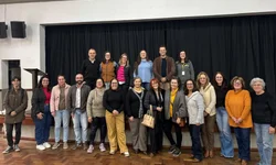 Escritora de 24 anos lançará seu primeiro livro