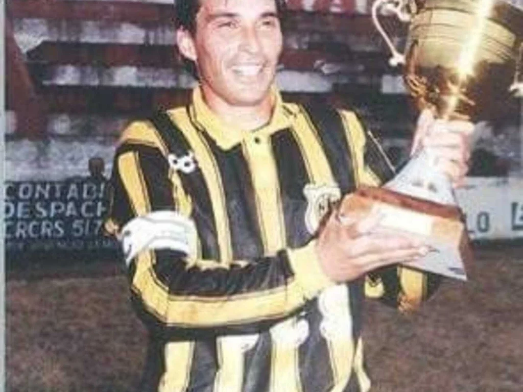 Jair, um ponta-direita das antigas