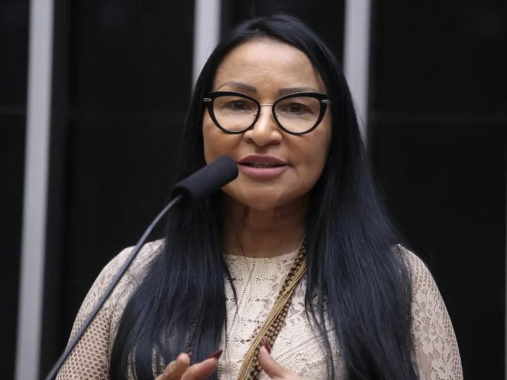 Projeto proíbe monitoramento sem autorização judicial