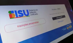 Sociedade de Pediatria avalia proibição dos celulares nas escolas