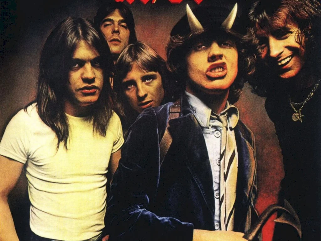 AC/DC: álbum por álbum é novidade de outubro