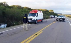 Lideranças discutem retomada do Acinser em Bagé