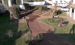 Armas e rádios comunicadores são apreendidos