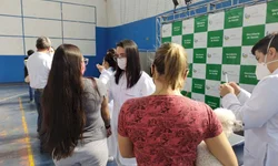 Vacinação tem grande mobilização neste sábado