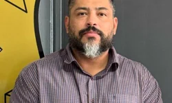 PRF flagra motorista sob efeito de álcool após tombamento