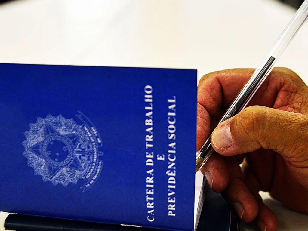 Agências Sine do Estado têm mais de 6,6 mil vagas