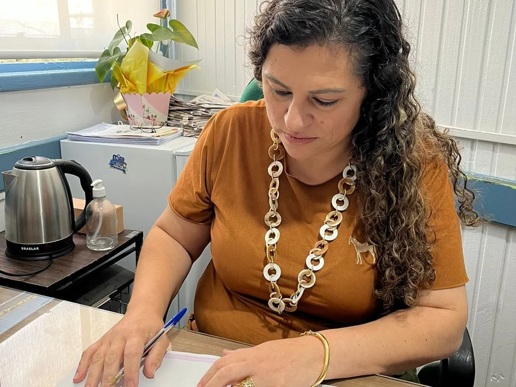 Vereadora aponta problemas no sinal de celular na zona rural