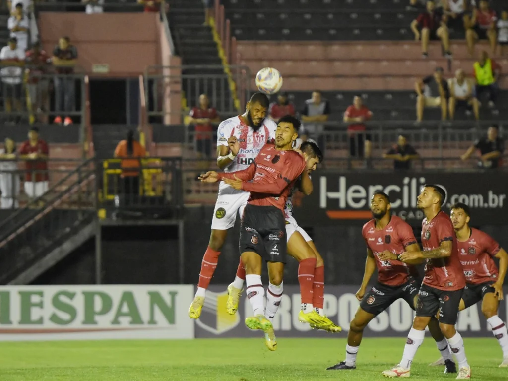 Guarany joga mal e só empata em Pelotas