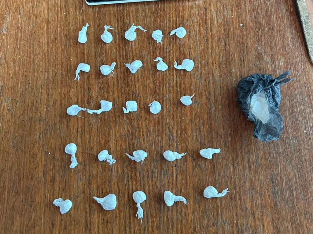 Homem é preso em flagrante por tráfico