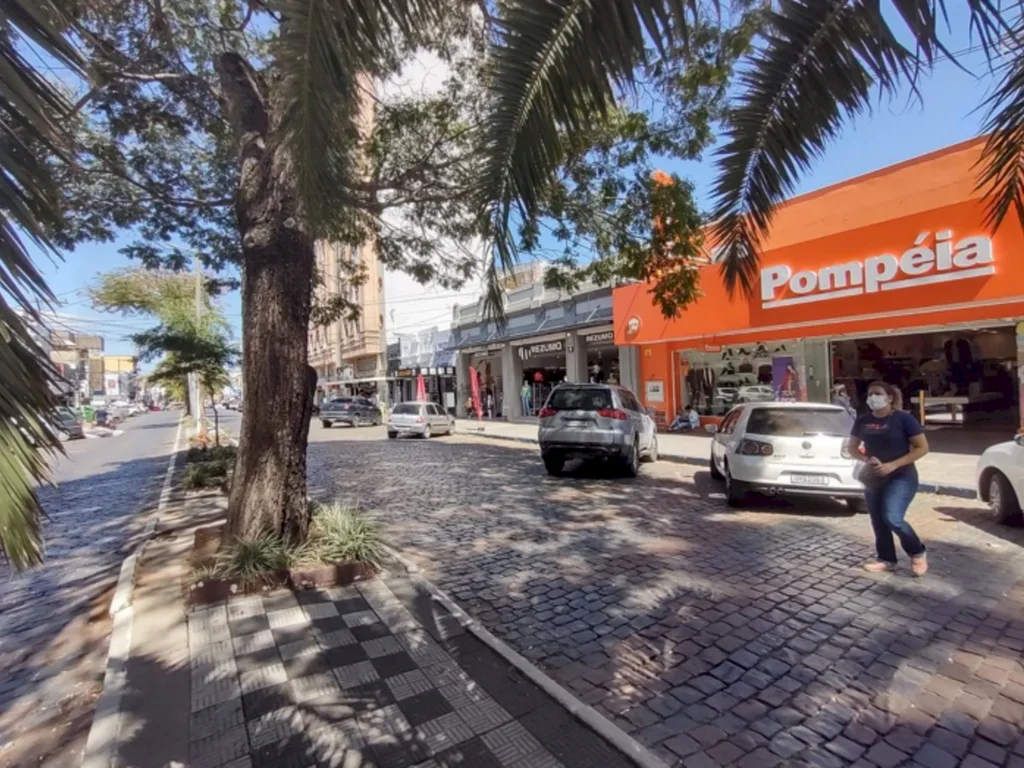 Varejo deixa de ser o principal empregador