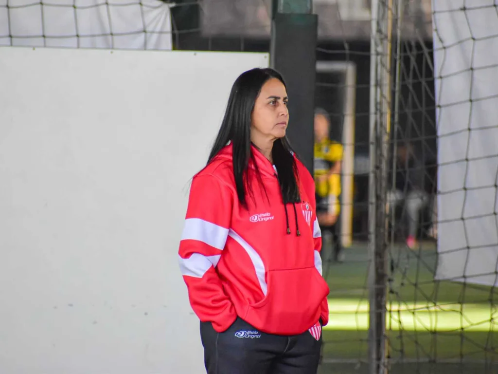 Categorias de base do Guarany são coordenadas por ex-jogadora do clube