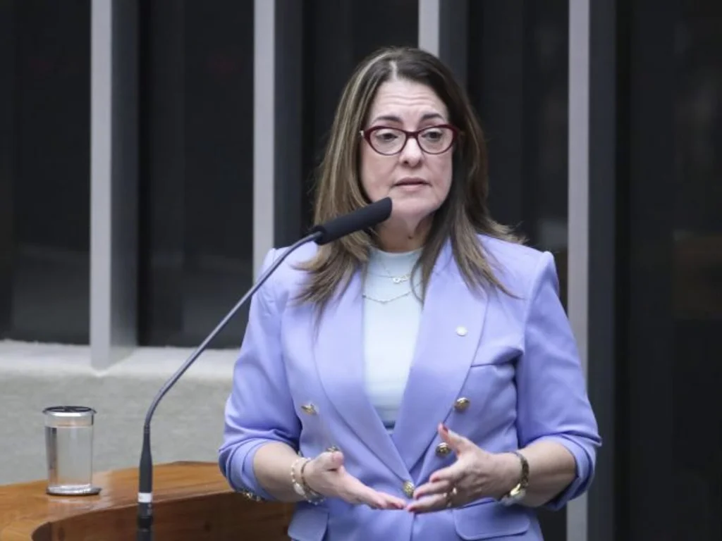 PL quer intervenção policial imediata em crimes virtuais contra crianças