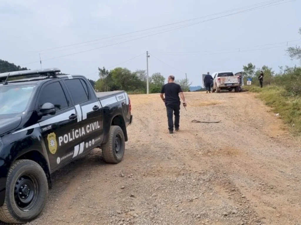 Quadrilha é presa com contrabando, drogas, armas e dinheiro