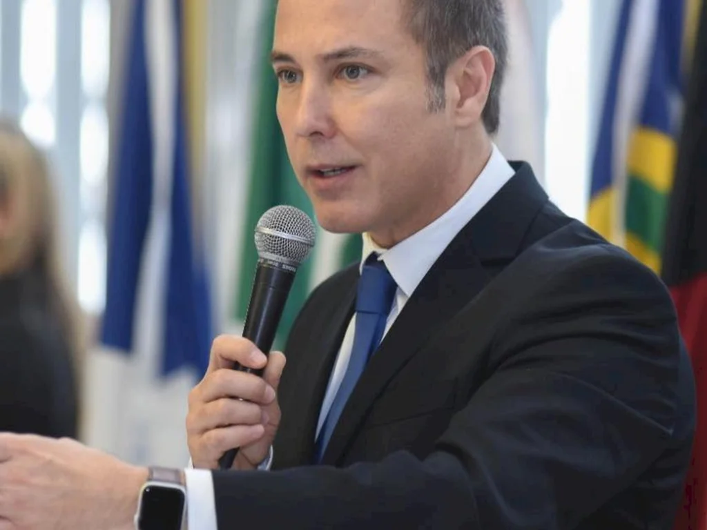 Lideranças do PTB deixam  partido