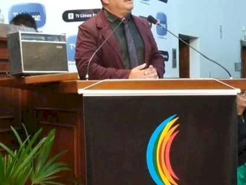 Saliba assume direção da rádio Cultura