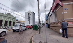 Presidente da Câmara alfineta Caio Ferreira