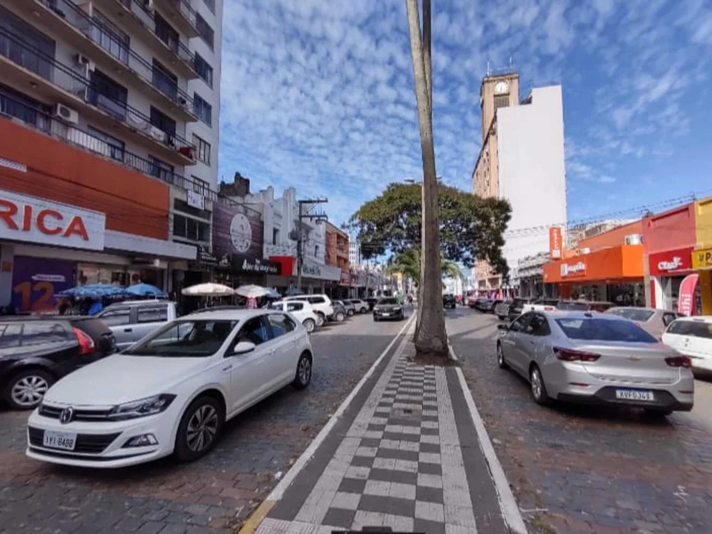 Prazo para licenciamento dos veículos com placas de final 1 a 5 termina dia 30