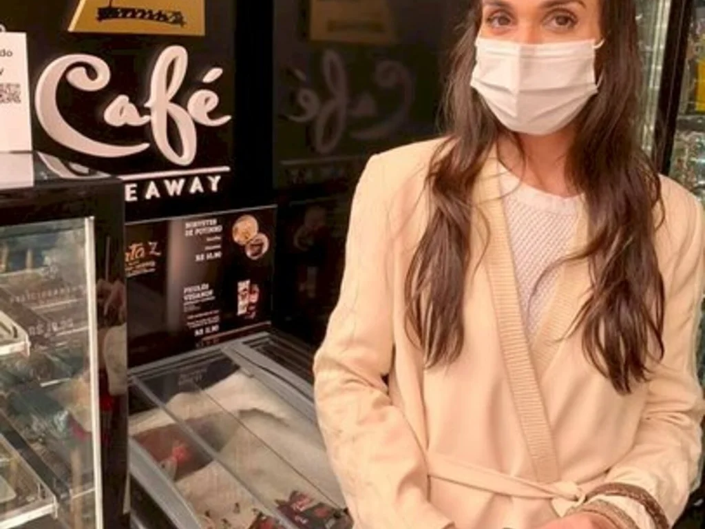 ‘Uma vida não questionada não merece ser vivida’  Platão