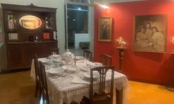 Associação Pró-Santa Thereza adquire móveis históricos