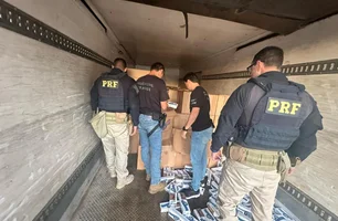 Dupla é pega transportando carga ilegal de cigarros