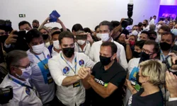 Dória vence Leite nas prévias do PSDB