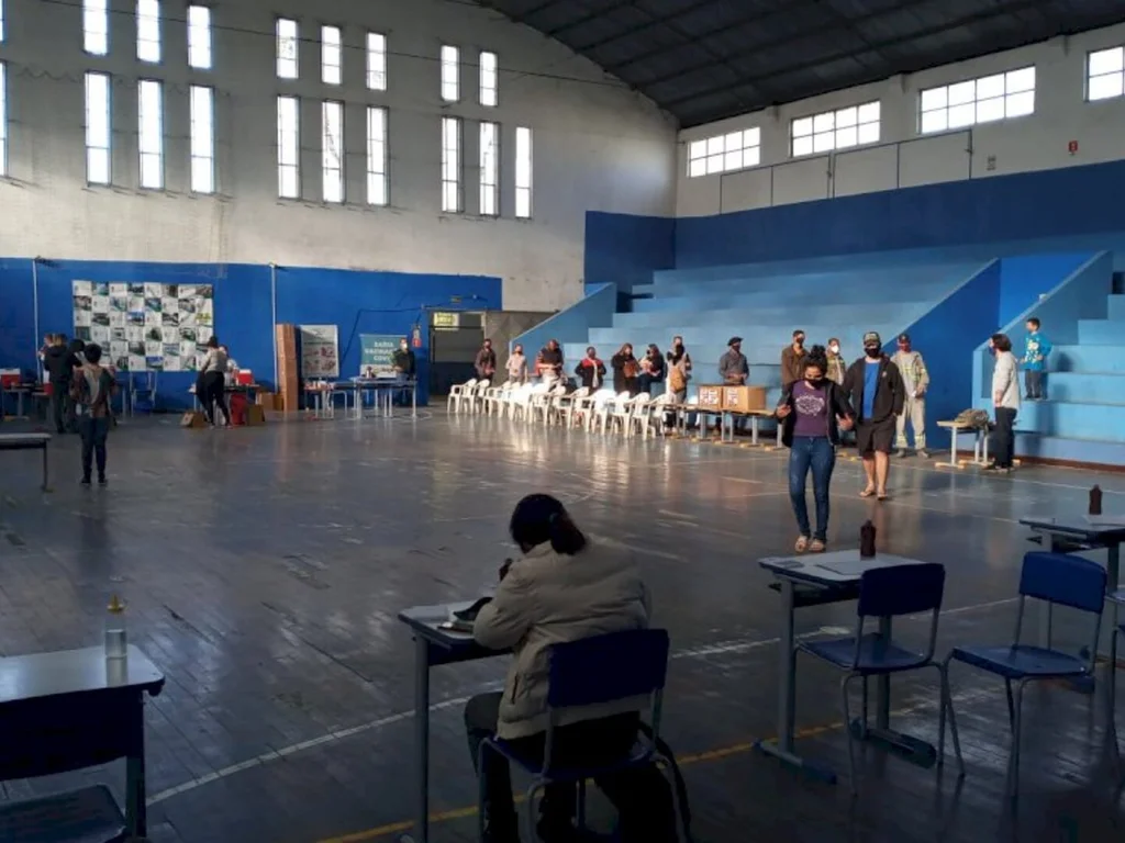 Bagé vacina média de 1,3 mil pessoas por dia