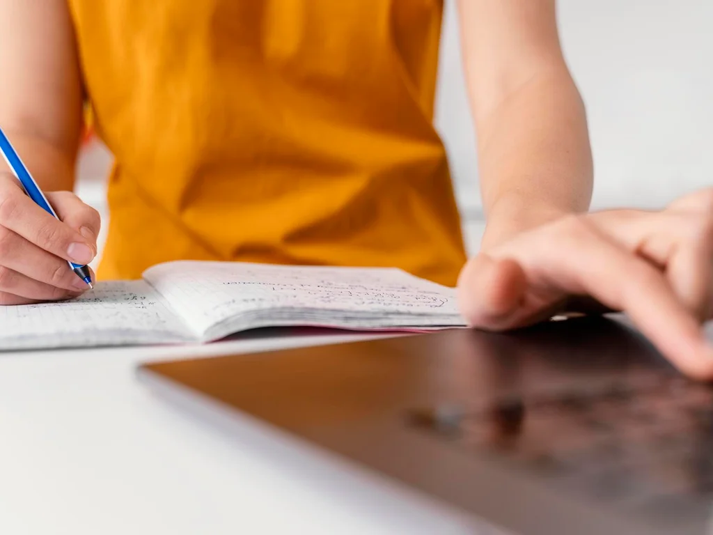 Mulheres e população LGBT poderão fazer cursos profissionalizantes