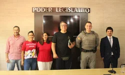 Brigada Militar apreende drogas e dinheiro