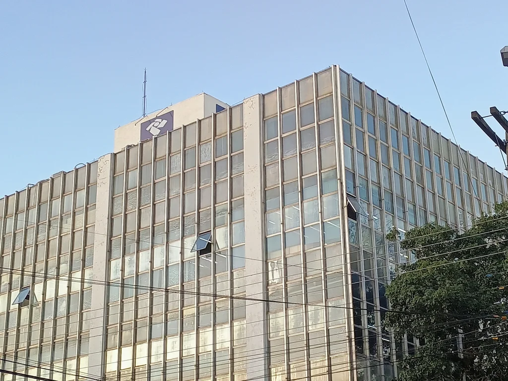 Lote residual de outubro libera quase 249 mil restituições