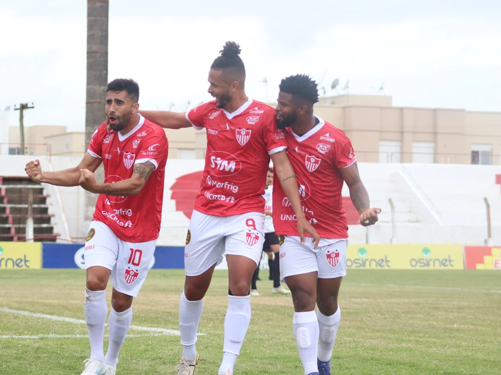 Guarany abre sequência de jogos em casa