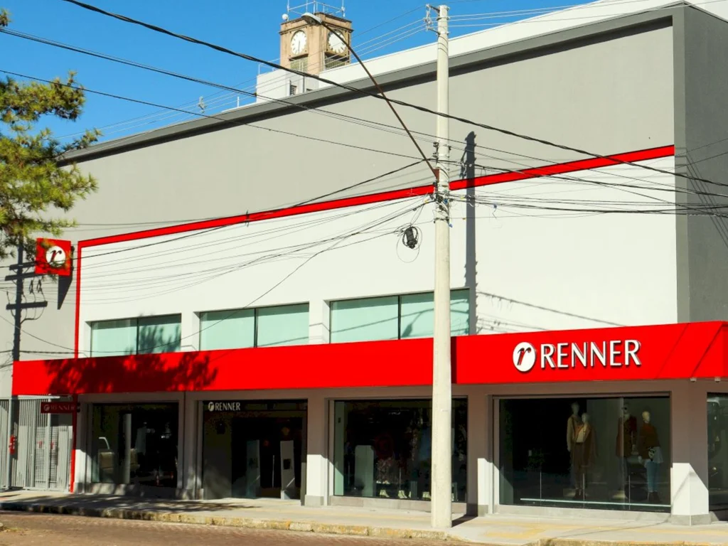 Renner inaugura hoje em Bagé
