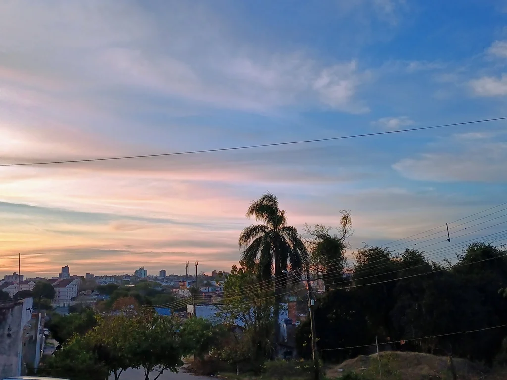Frente fria avança pelo Sul e abre caminho para nova massa de ar frio