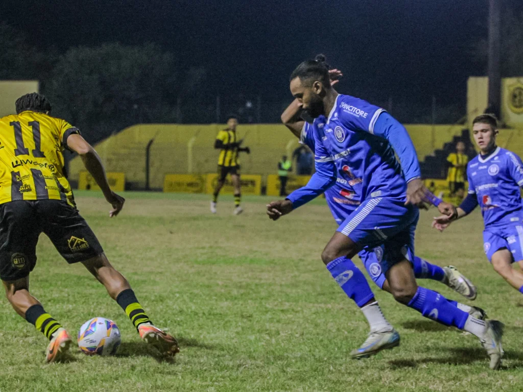 Bagé perde para o Aimoré em noite fria no Pedra Moura