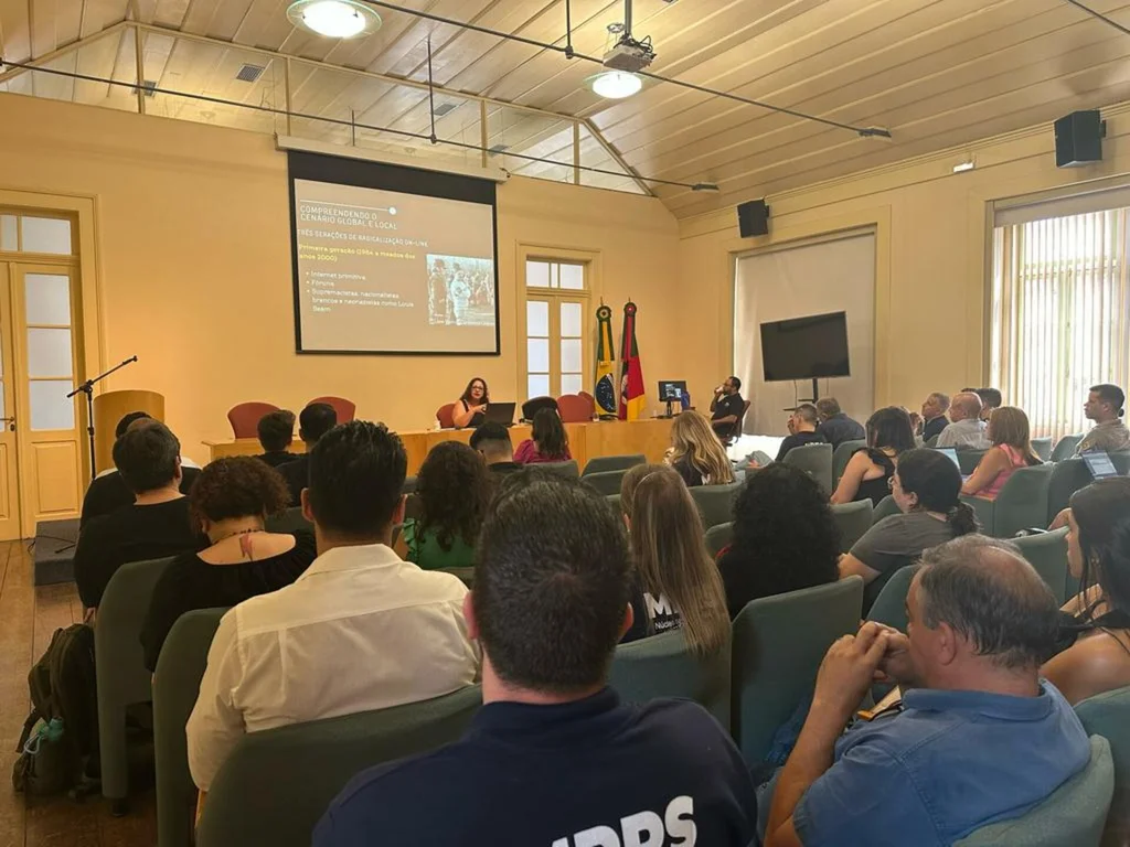 Violência on-line é tema de seminário do Ministério Público