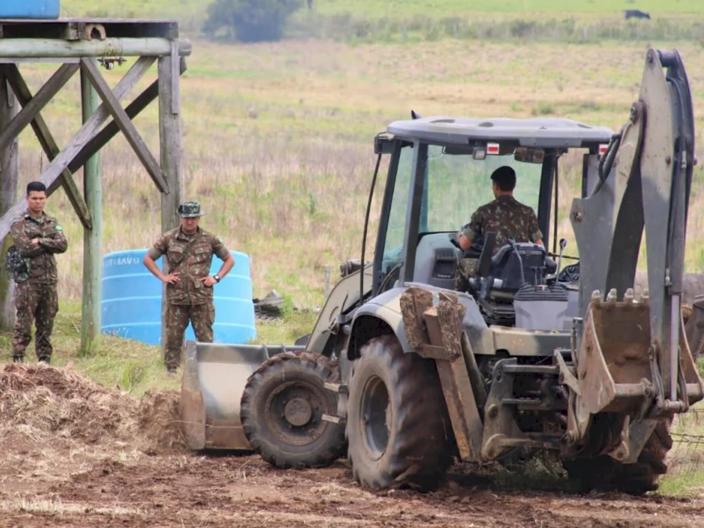 Militares devem retomar trabalho na barragem da Arvorezinha