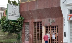 Presidente da Câmara alfineta Caio Ferreira