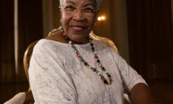 Casa de Cultura destaca obras de Théo Gomes