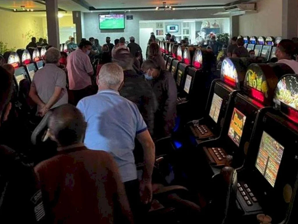 Comércio vê com cautela liberação dos jogos de azar