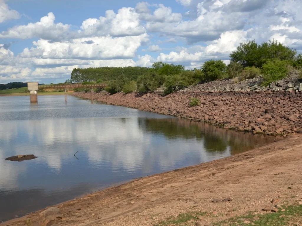 Daeb estuda a possibilidade de racionamento