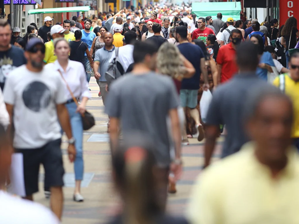 Crescimento populacional do Brasil desacelera