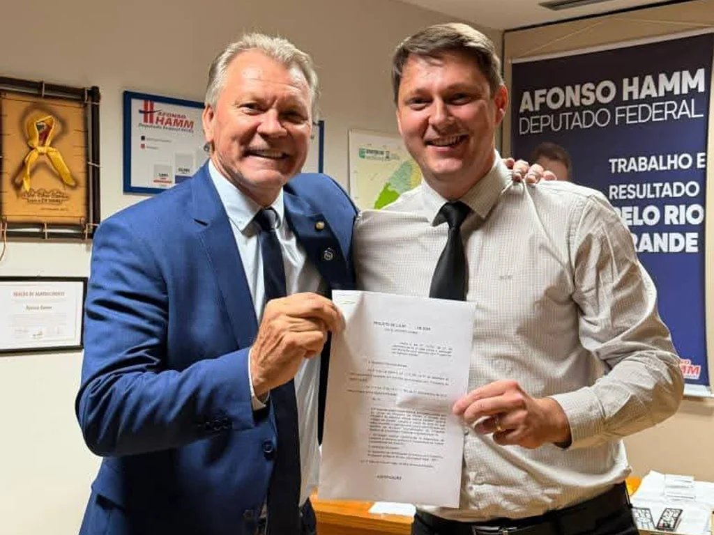 Deputado propõe vacinação domiciliar para pessoas com TEA