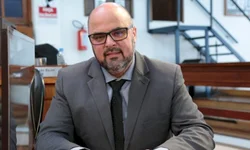 Faustina Campos assume vaga na Câmara